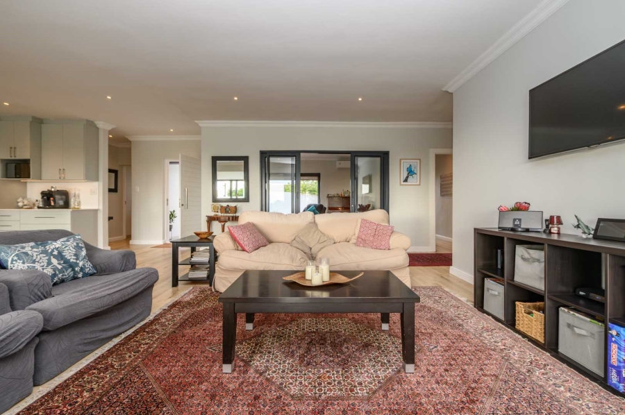 3 Bedroom Property for Sale in Miramar Eastern Cape